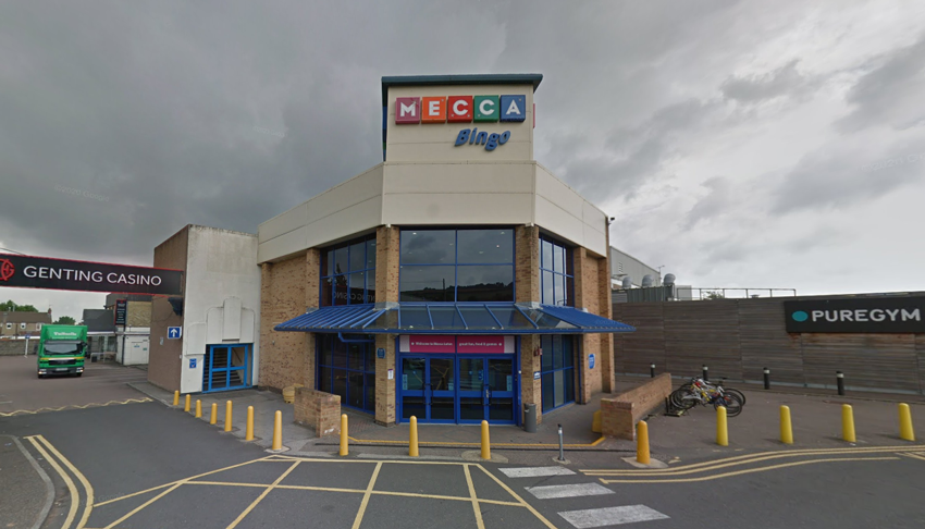 Mecca Luton exterior